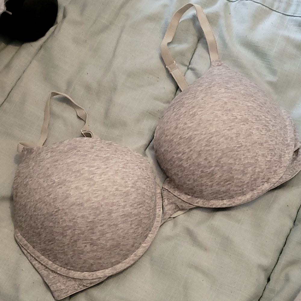 Victoria Secret Pink 36DD Push Up